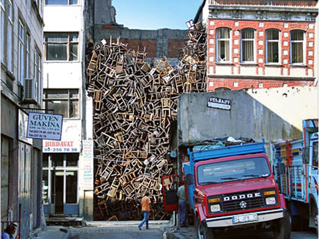 Doris Salcedo: de ausencias y dolor